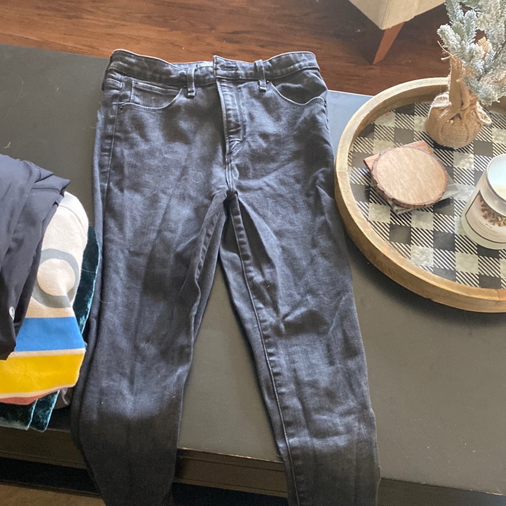 Black Abercrombie jeans